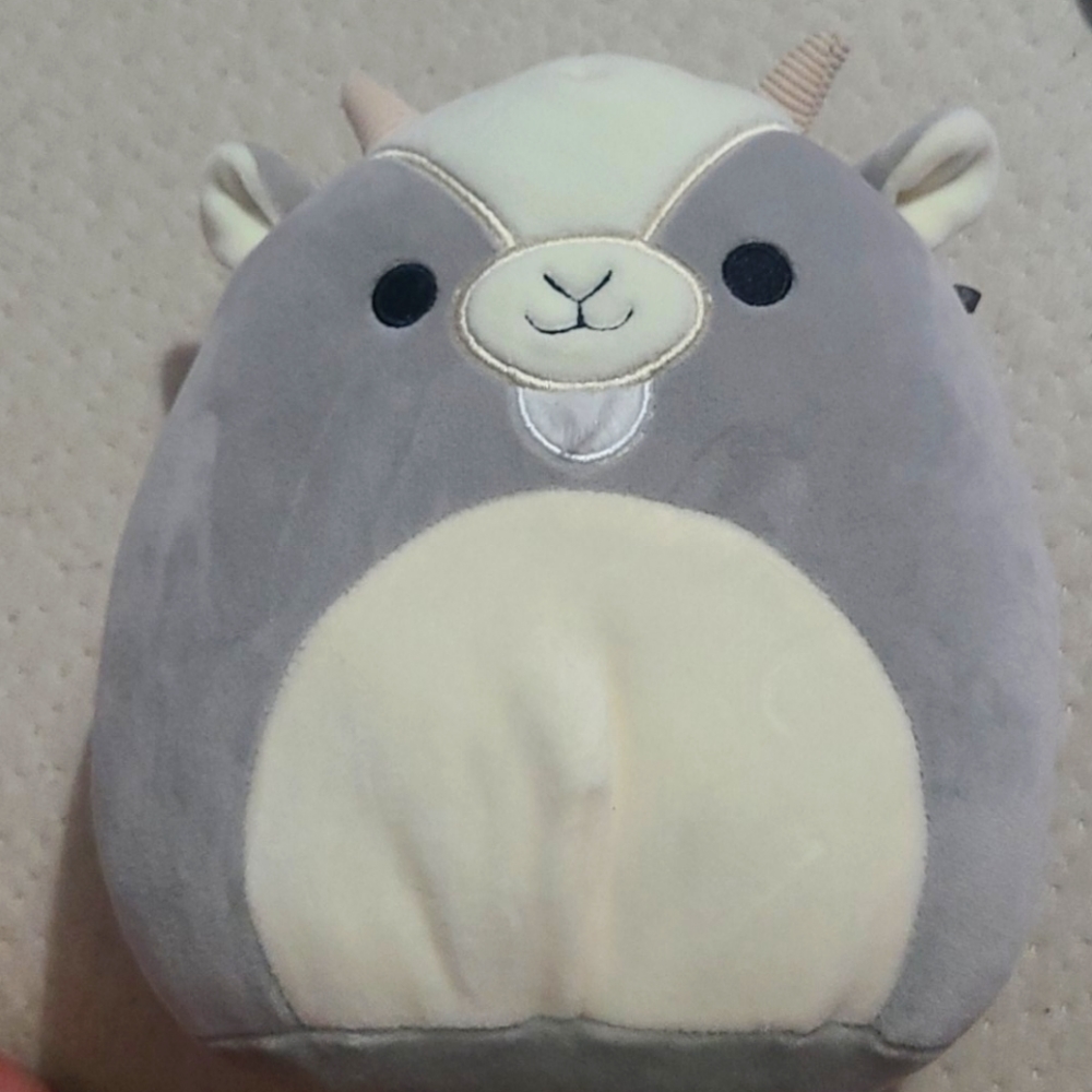 Walker Goat Squishmallow